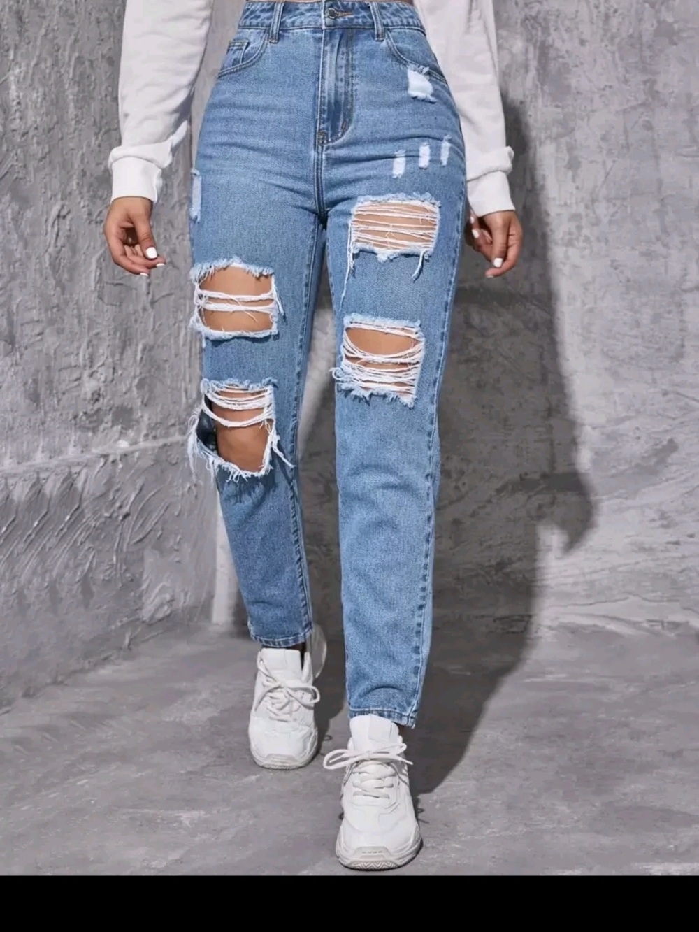 🩷2 For $14🩷 SHEIN Light Blue High-Rise Ripped Tapered Jeans